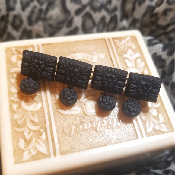 SOLID 10KT Rose Gold cvd Whitby Jet Victorian Era Mourning Brooch - Picture 4 of 6